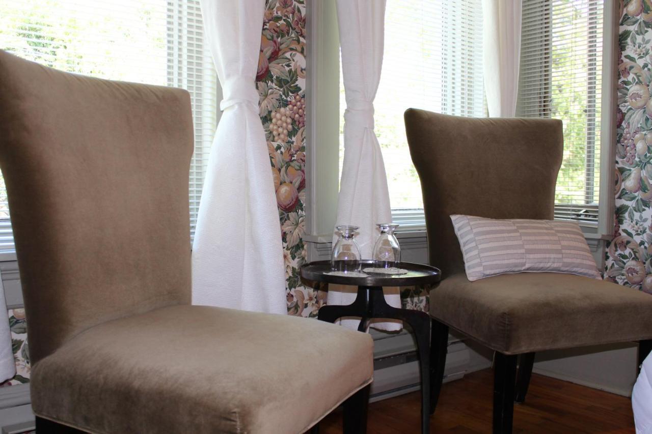 La Belle Victorienne Hotel Magog Eksteriør billede
