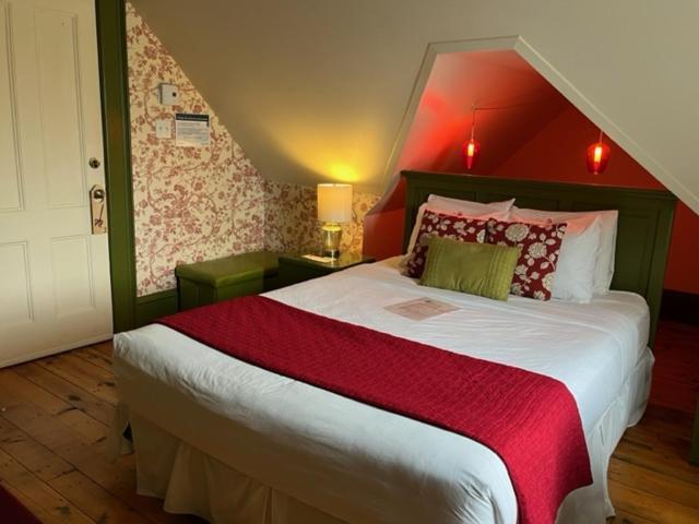 La Belle Victorienne Hotel Magog Eksteriør billede